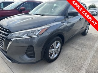 Certified 2022 Nissan Kicks S image 1