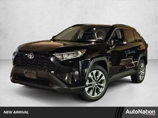 Used 2020 Toyota RAV4 XLE Premium video 1