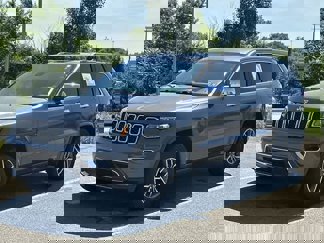 Used 2019 Jeep Grand Cherokee Limited image 1