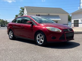 Used 2014 Ford Focus SE image 1