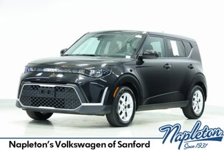 Used 2023 Kia Soul LX w/ Option Group 015 image 1