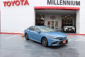 Certified 2023 Toyota Camry SE image 1