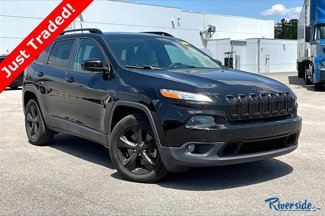 Used 2018 Jeep Cherokee Latitude w/ Altitude Package image 1