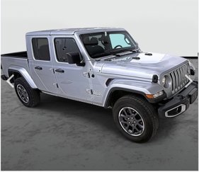 Used 2023 Jeep Gladiator Overland image 1