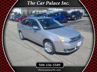 Used 2010 Ford Focus SEL image 1
