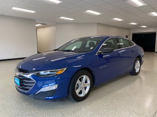 Used 2023 Chevrolet Malibu LS image 1