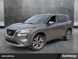 Used 2023 Nissan Rogue SV image 1