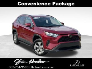 Used 2022 Toyota RAV4 XLE w/ Convenience Package image 1