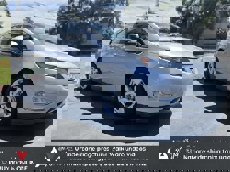 Used 2014 Chevrolet Volt image 1