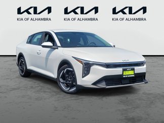 Certified 2025 Kia K4 EX image 1