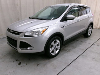 Used 2016 Ford Escape SE w/ SE Cold Weather Package image 1