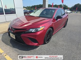 Used 2018 Toyota Camry LE image 1