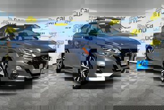 Used 2020 Nissan Altima 2.5 SR image 1