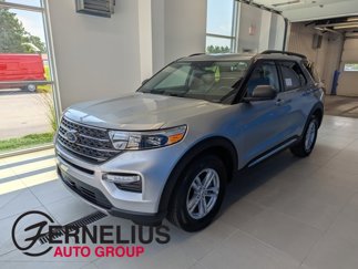 Used 2023 Ford Explorer XLT w/ Equipment Group 202A image 1