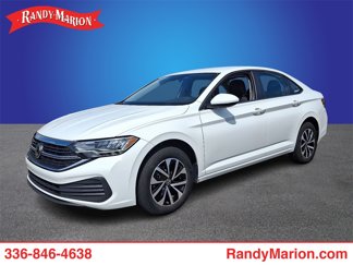 Used 2024 Volkswagen Jetta S image 1