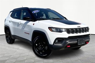 Used 2023 Jeep Compass Trailhawk image 1