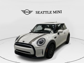 Used 2024 MINI Cooper 2-Door Hardtop image 1