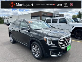 Used 2023 GMC Terrain SLT image 1
