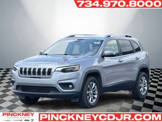 Used 2019 Jeep Cherokee Latitude Plus w/ Comfort/Convenience Group image 1