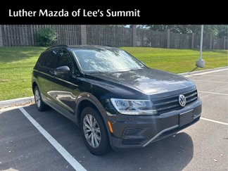 Used 2020 Volkswagen Tiguan S image 1
