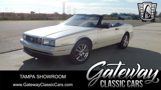 Used 1993 Cadillac Allante image 1