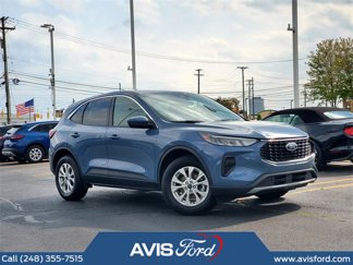 Used 2023 Ford Escape Active w/ Tech Pack #2 image 1