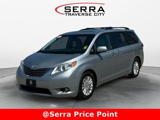 Used 2014 Toyota Sienna image 1