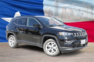 New 2025 Jeep Compass Latitude image 1