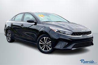 Used 2024 Kia Forte LXS image 1