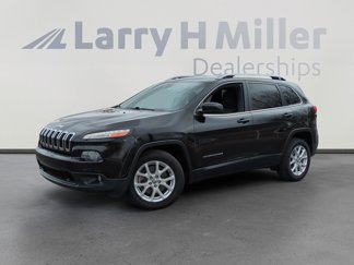 Used 2018 Jeep Cherokee Latitude image 1