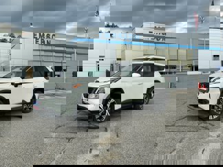Used 2023 Nissan Rogue SV image 1