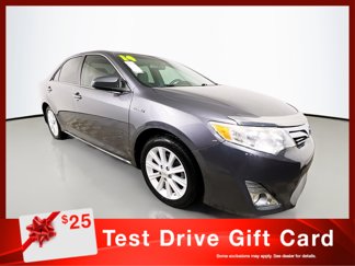 Used 2014 Toyota Camry XLE image 1