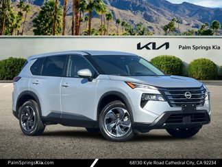 Used 2024 Nissan Rogue SV image 1