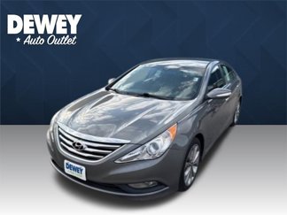 Used 2014 Hyundai Sonata SE image 1