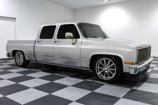 Used 1988 GMC Sierra 2500 2WD Crew Cab image 1