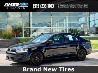 Used 2014 Volkswagen Jetta SE image 1
