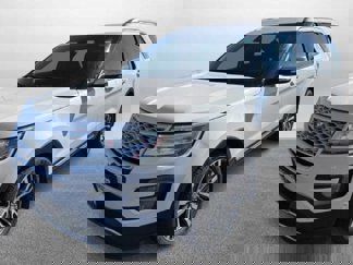 Used 2017 Ford Explorer Platinum image 1