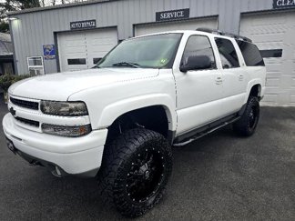 Used 2003 Chevrolet Suburban Z71 image 1
