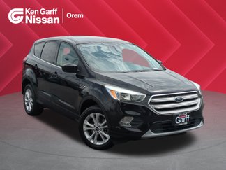 Used 2019 Ford Escape SE image 1
