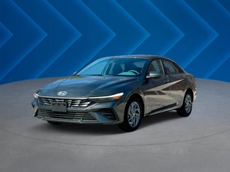 New 2024 Hyundai Elantra SEL image 1