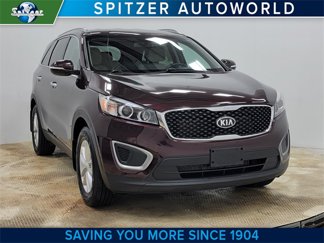 Used 2016 Kia Sorento LX w/ LX Convenience Package image 1