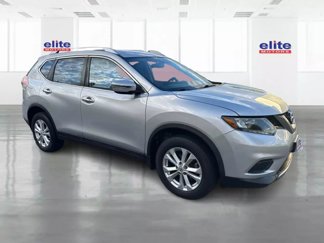 Used 2016 Nissan Rogue SV image 1