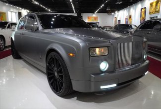 Used 2004 Rolls-Royce Phantom Sedan image 1