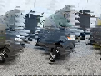 Used 2019 Mercedes-Benz Sprinter 170 image 1