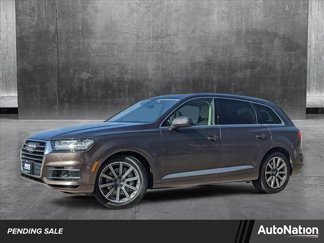 Used 2017 Audi Q7 3.0T Prestige image 1