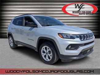 New 2025 Jeep Compass Latitude image 1