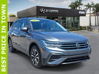 Used 2023 Volkswagen Tiguan S image 1