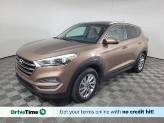 Used 2016 Hyundai Tucson SE w/ Option Group 02 image 1