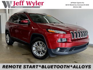 Used 2016 Jeep Cherokee Latitude w/ Cold Weather Group image 1