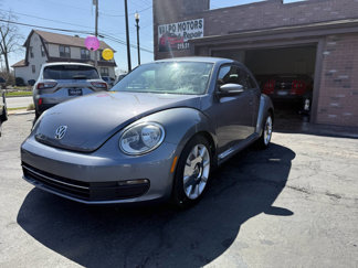Used 2012 Volkswagen Beetle 2.5 image 1
